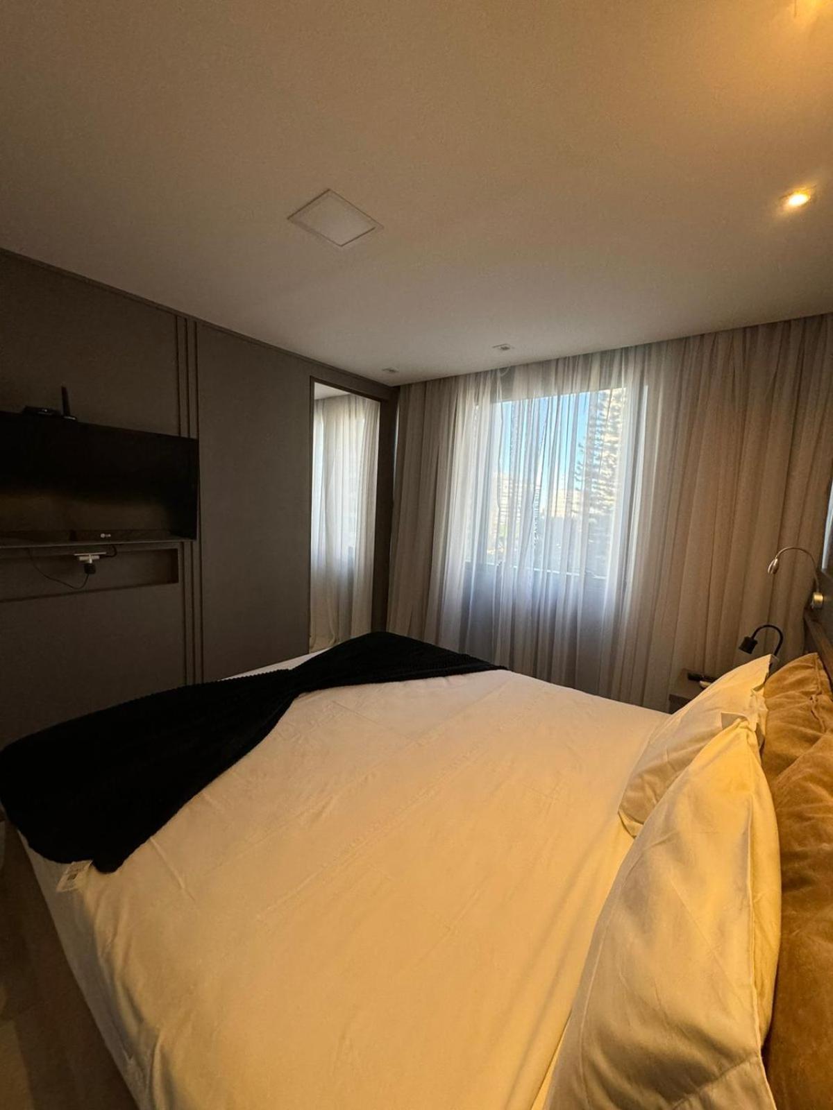 Reformado Flat Particular Grand Mercure - Flats Hotel 5*